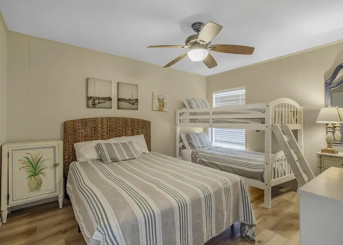 Sail House West By Collection Holiday home Gulf Shores